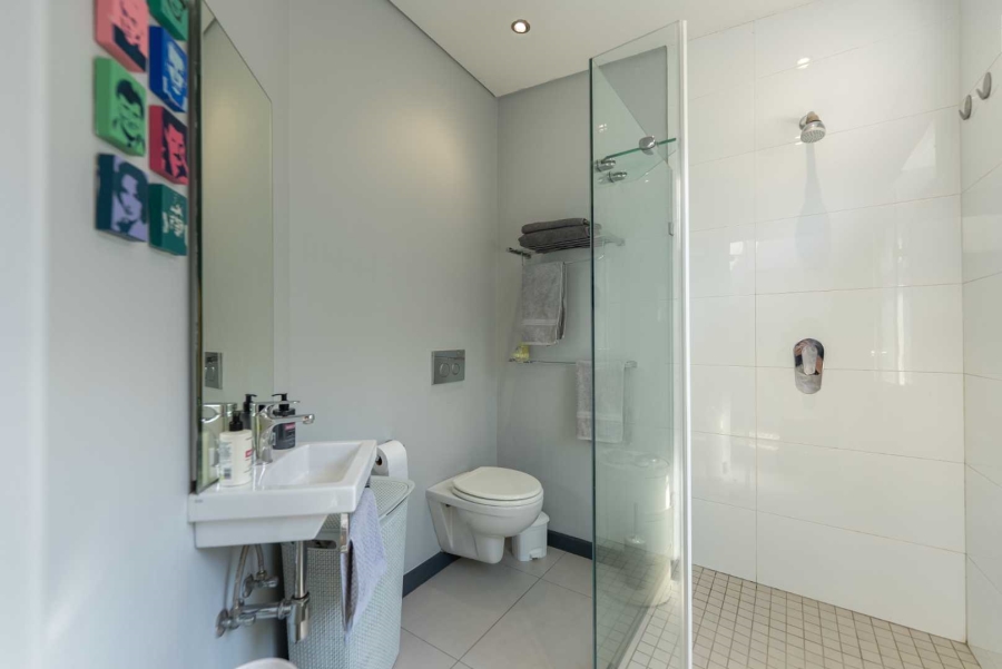 2 Bedroom Property for Sale in Green Point Western Cape